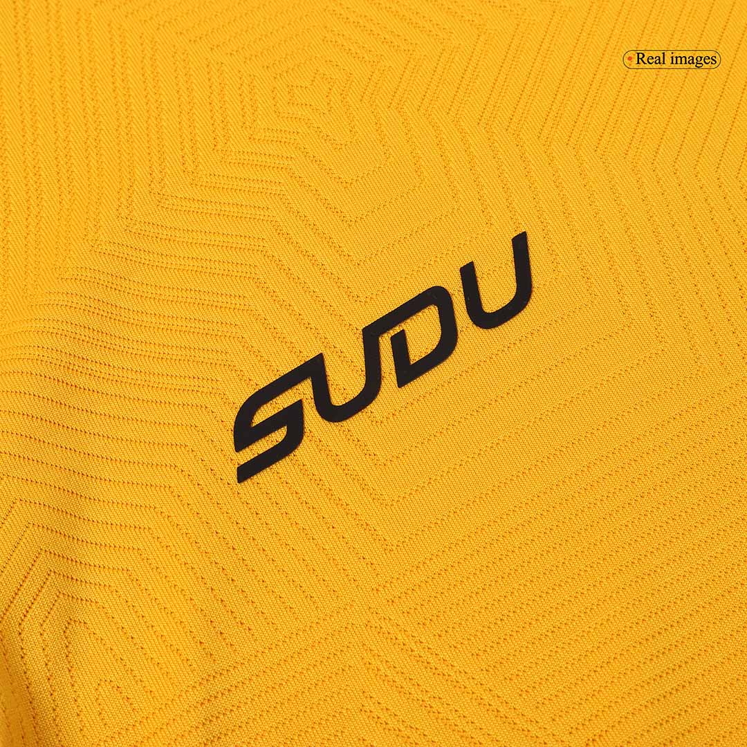 Wolverhampton Wanderers Home Soccer Jersey 2024/25 footmaillots.fr