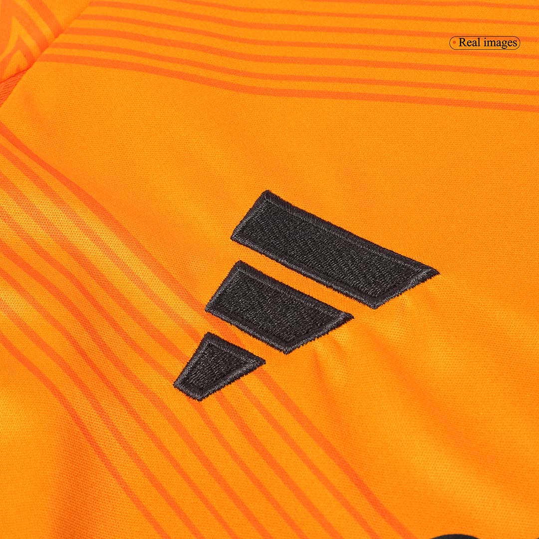 Real Madrid Away Long Sleeve Soccer Jersey 2024/25 footmaillots.fr