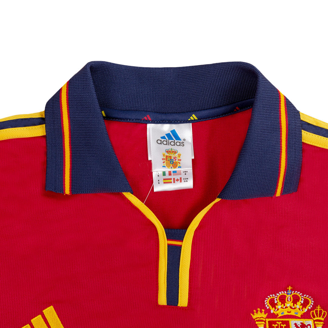 Retro 2000 Spain Home Soccer Jersey footmaillots.fr