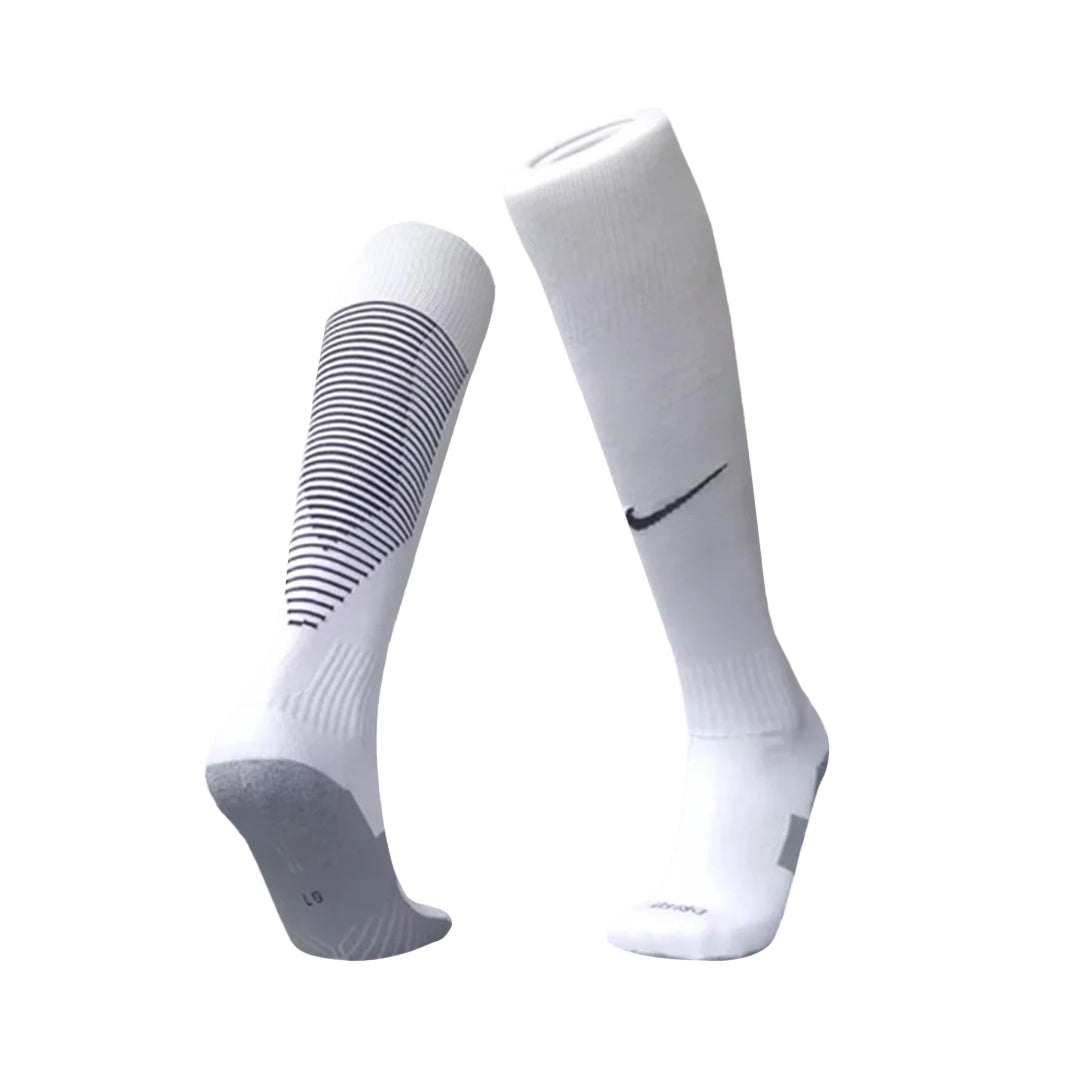 Nike Kid's Soccer Socks White footmaillots.fr