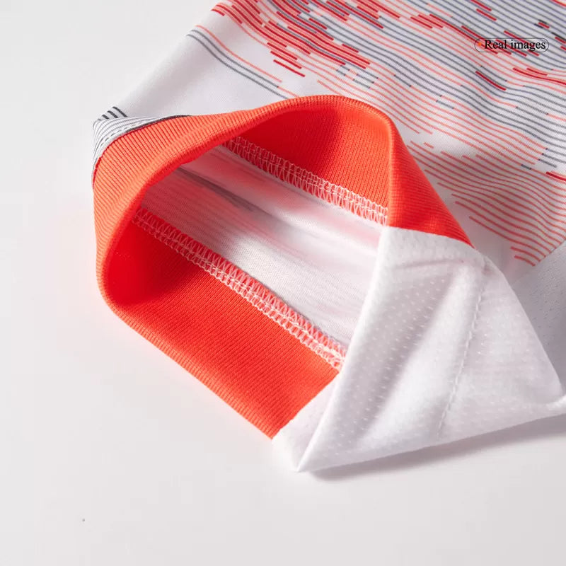 Maillot de football extérieur du Bayern Munich 2025/26