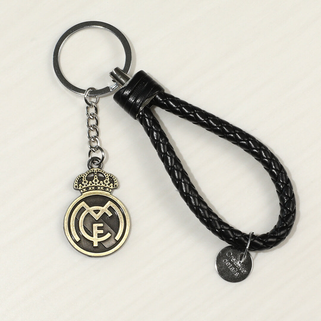 Real Madrid Logo Soccer Key Chain footmaillots.fr