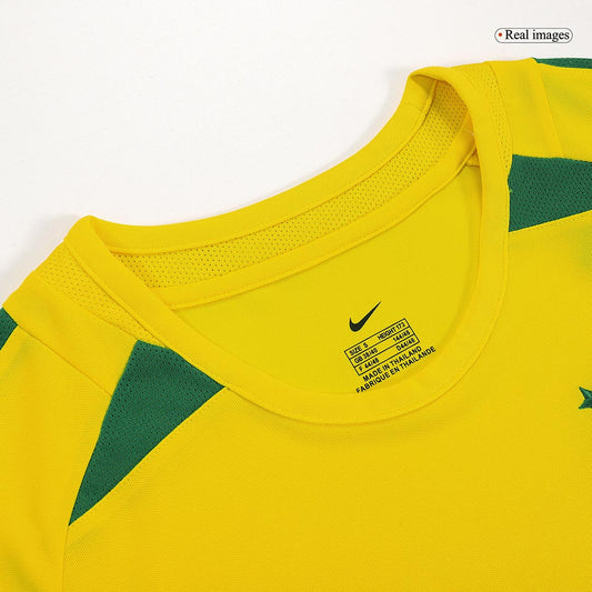 Retro RONALDINHO #11 2002/03 Brazil Home  Soccer Jersey footmaillots.fr