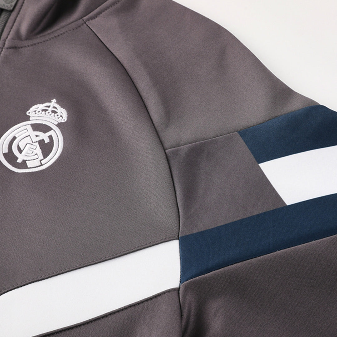 Real Madrid Training Jacket 2024/25 footmaillots.fr